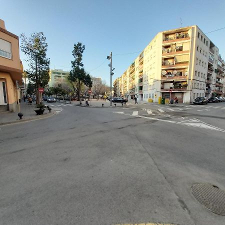 Diana Apartamento Con Terraza Muy Cerca Del Mar Pineda de Mar Kültér fotó