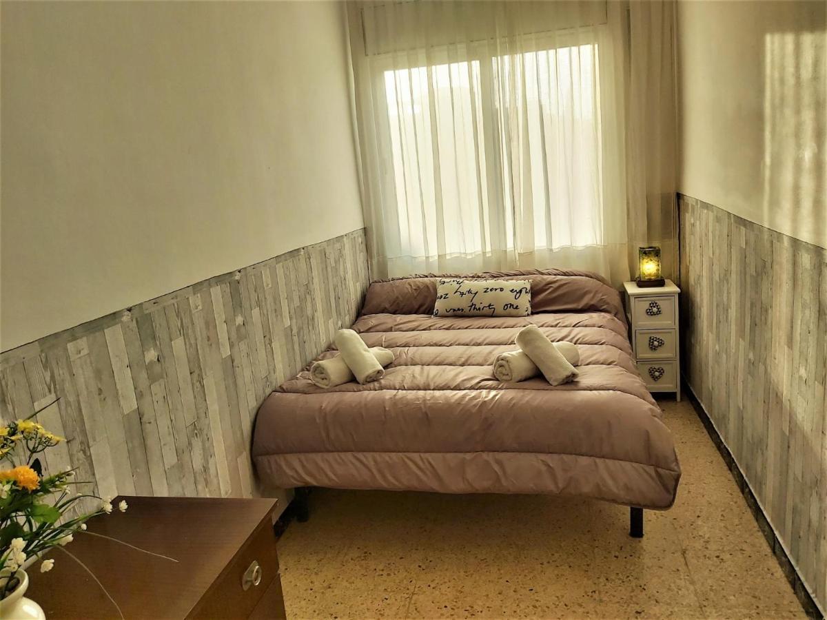Diana Apartamento Con Terraza Muy Cerca Del Mar Pineda de Mar Kültér fotó