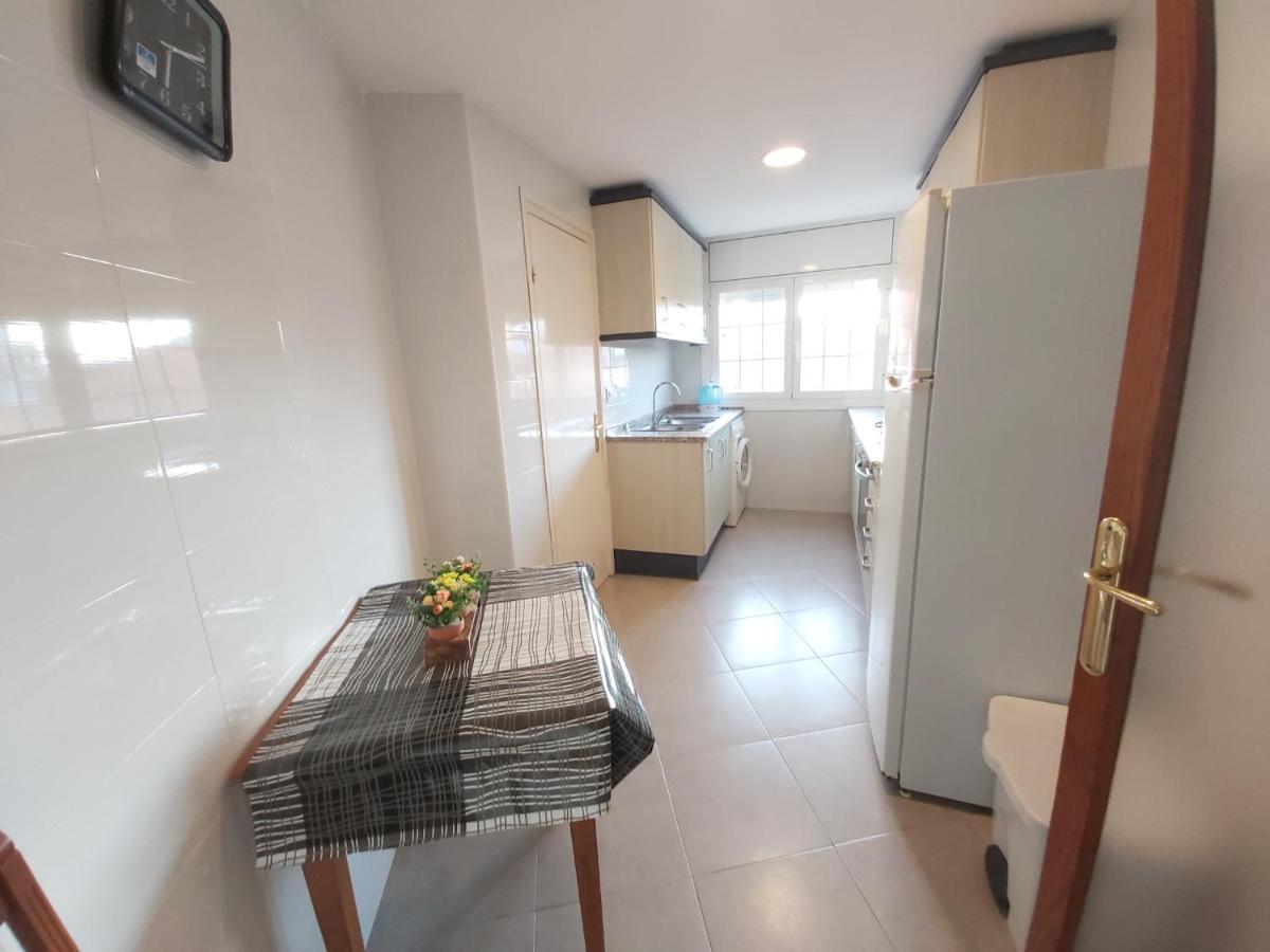 Diana Apartamento Con Terraza Muy Cerca Del Mar Pineda de Mar Kültér fotó